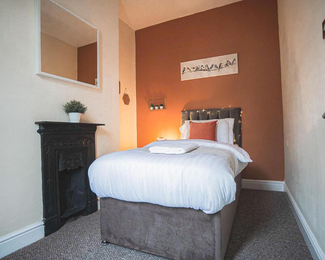 Cosy Affordable Digs Near Coventry City Centre Sleeps5 With Free Parking Екстериор снимка